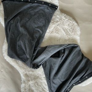 ivivva (lululemon brand for young girls) herringbone vinyasa scarf